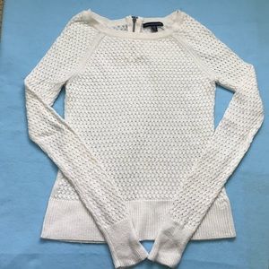 cream colored american eagle sweater